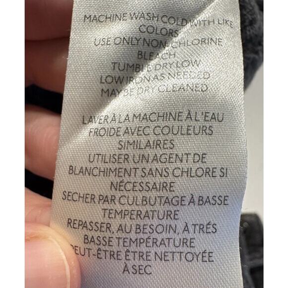 We The Free People Gray Waffle Cropped Top Women’s Size XS Hidden Buttons Boho - Picture 7 of 8